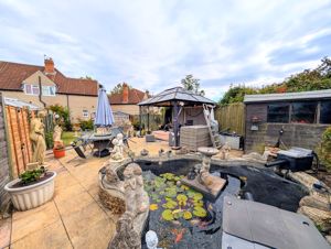 Photo 16- click for photo gallery